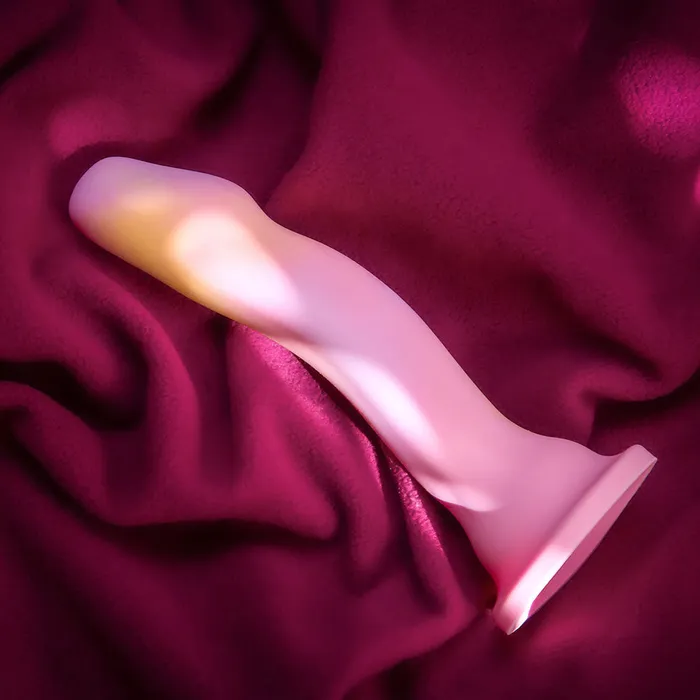 Avant Sun's Out Platinum Cured Silicone Dildo 7.5 Inch | Avant Anal