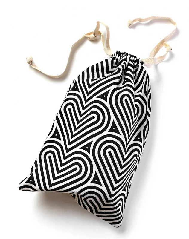 Vibrators Blush The Collection Cotton Toy Bag 18 Pcs Counter Display Assorted Vibrators Blush The Collection Cotton Toy Bag 18 Pcs Counter Display Assorted